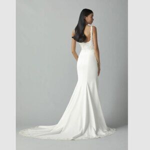 SOLD - NWT SAMPLE TI ADORA "DEMI" BRIDAL GOWN SZ 8